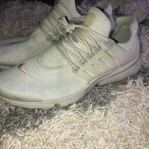 Nike Prestos men’s 11